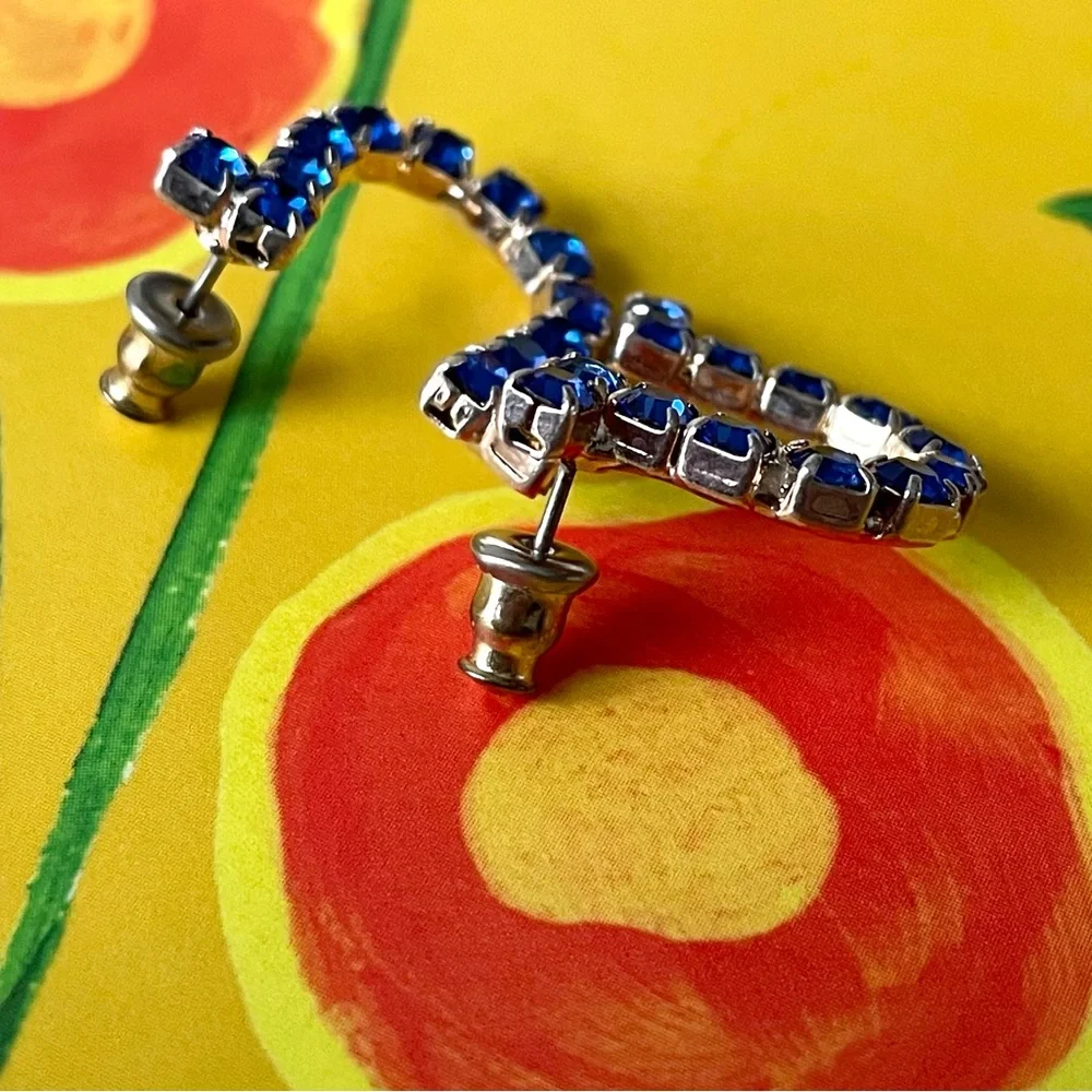 Vintage silvertone & blue rhinestone horseshoe pierced earrings kitsch good luck - Picture 5 of 7